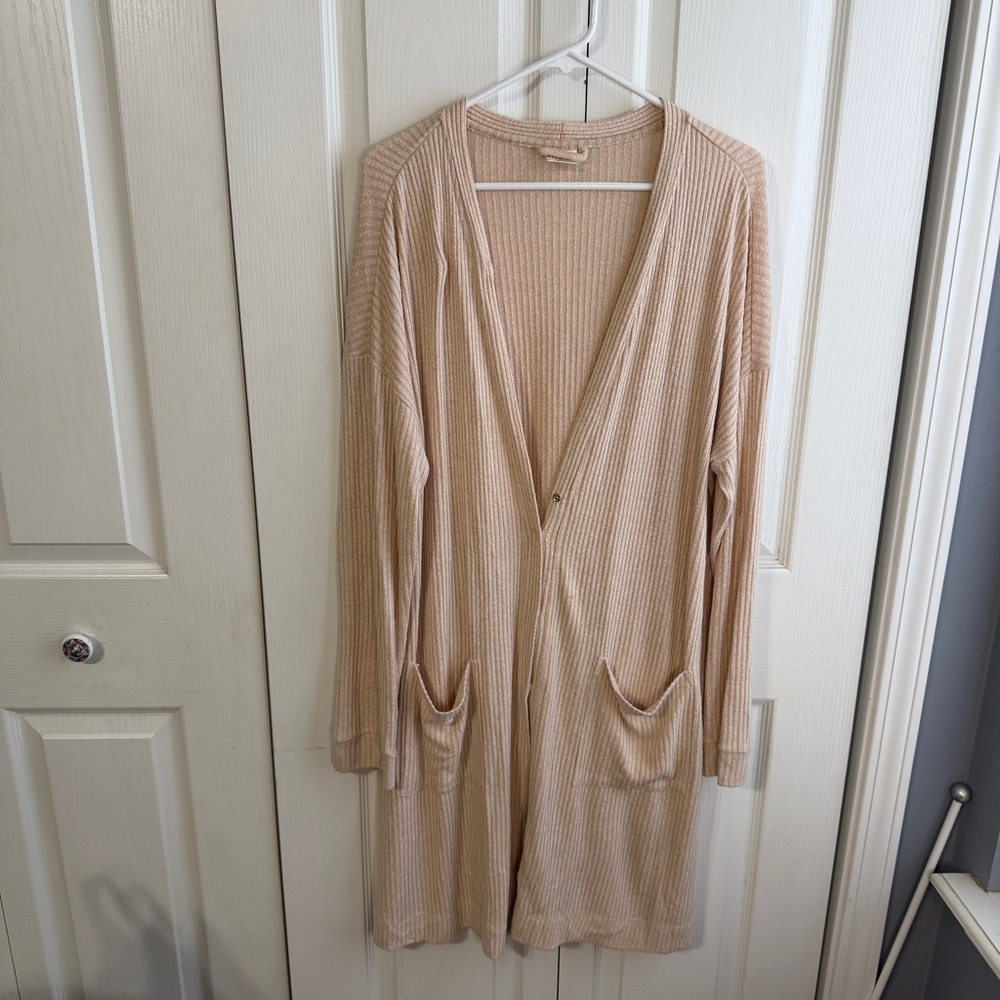 Some light pink brushed ribbed‎ cardigan size XL